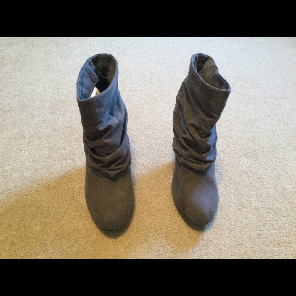 Chinese Laundry Suede Gray Booties Women Size 6